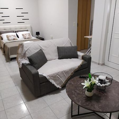 Seaview Chalkis Apartment Karababás Exterior photo